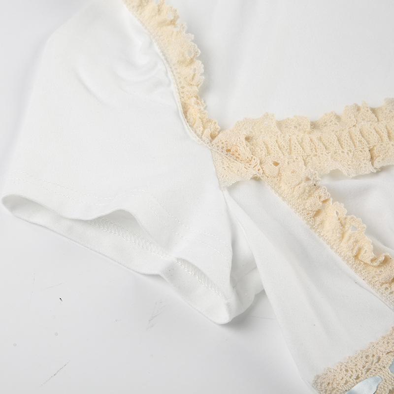 Short sleeve ribbon lace hem bowknot top